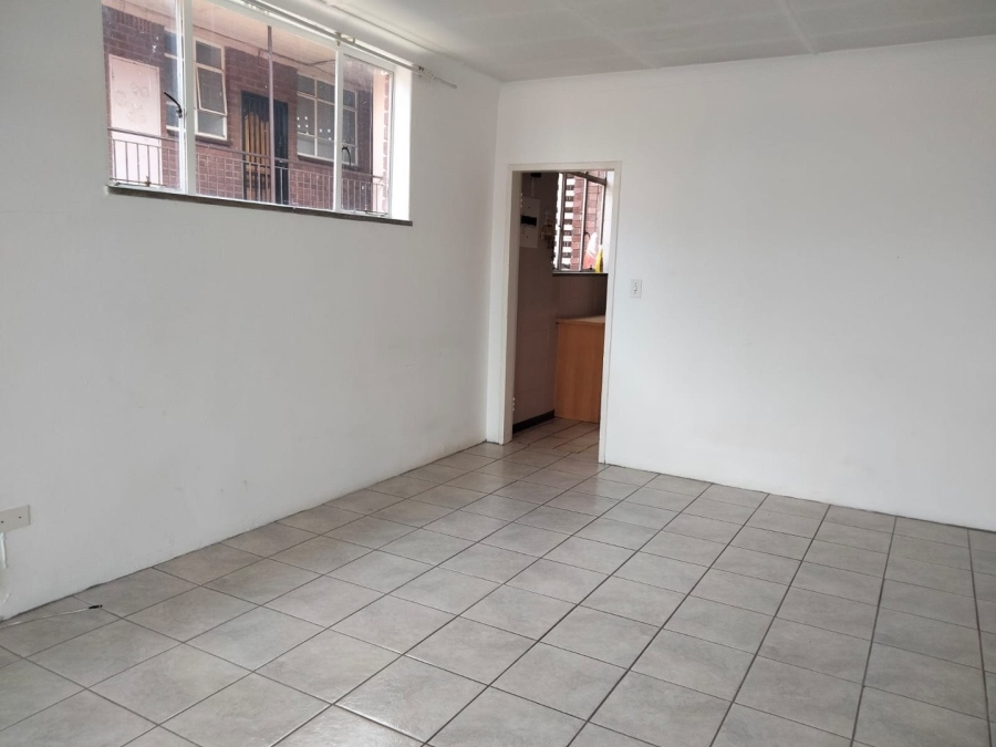 1 Bedroom Property for Sale in Edleen Gauteng