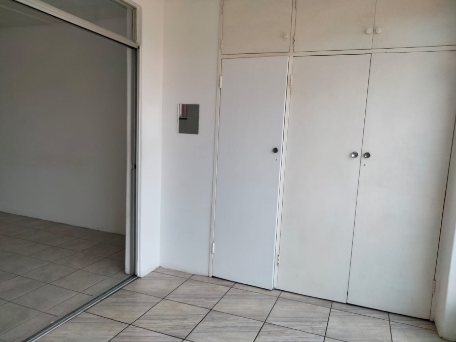 1 Bedroom Property for Sale in Edleen Gauteng