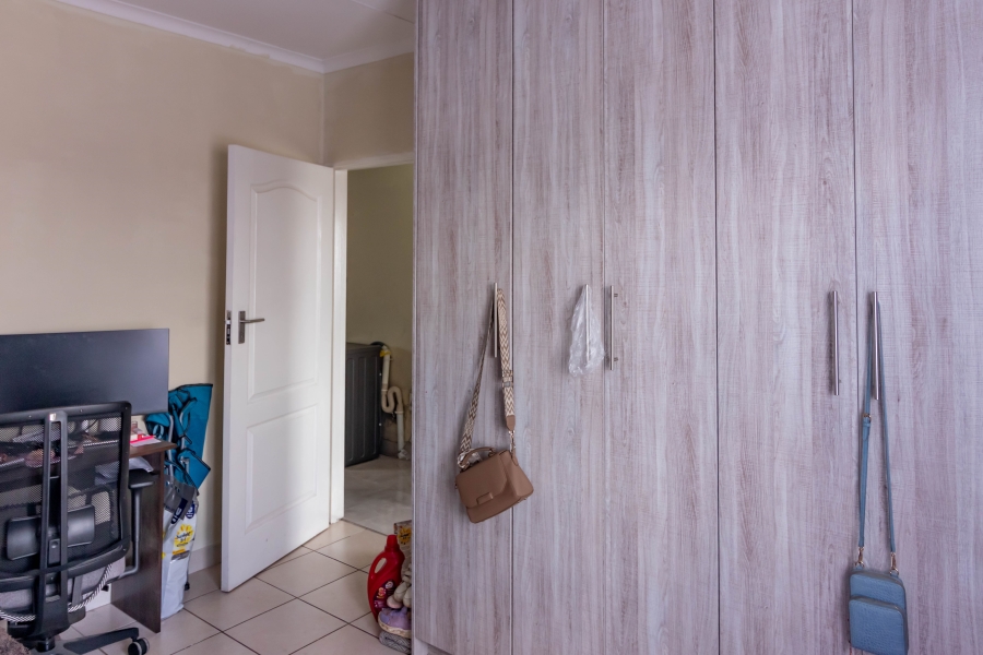 2 Bedroom Property for Sale in Pomona Gauteng