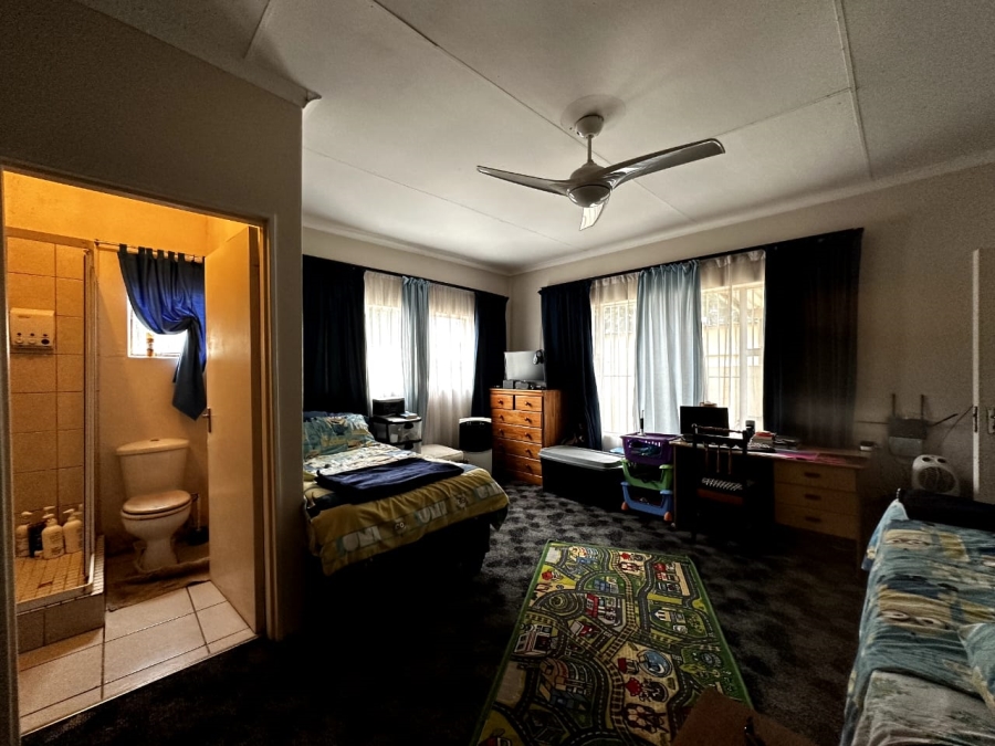 8 Bedroom Property for Sale in Dalview Gauteng