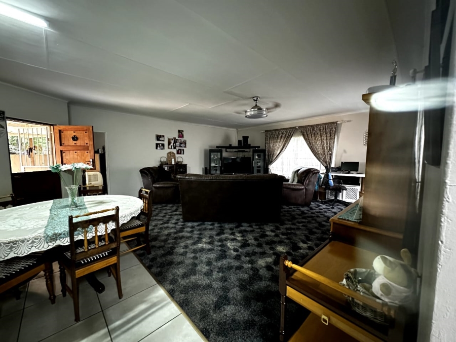 8 Bedroom Property for Sale in Dalview Gauteng