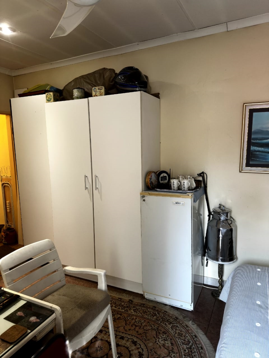 8 Bedroom Property for Sale in Dalview Gauteng