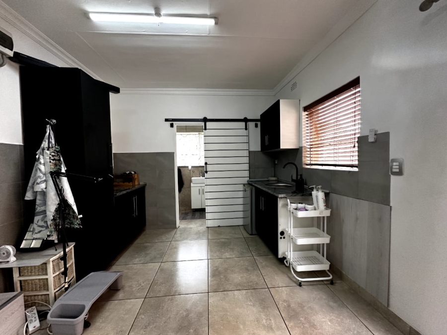 8 Bedroom Property for Sale in Dalview Gauteng