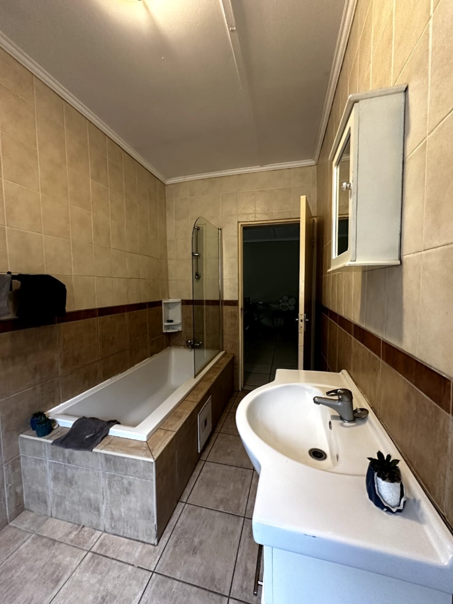 8 Bedroom Property for Sale in Dalview Gauteng