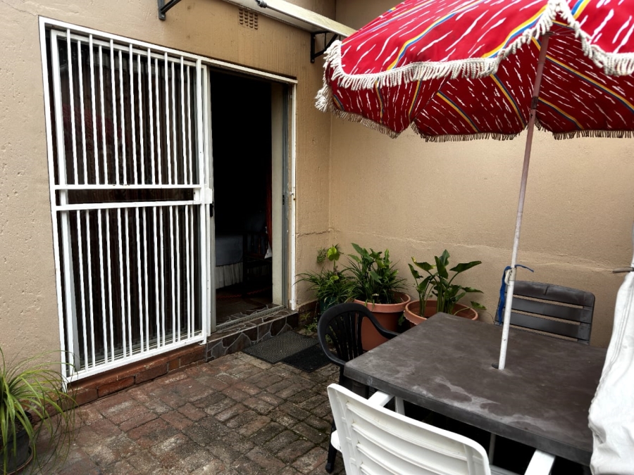 8 Bedroom Property for Sale in Dalview Gauteng