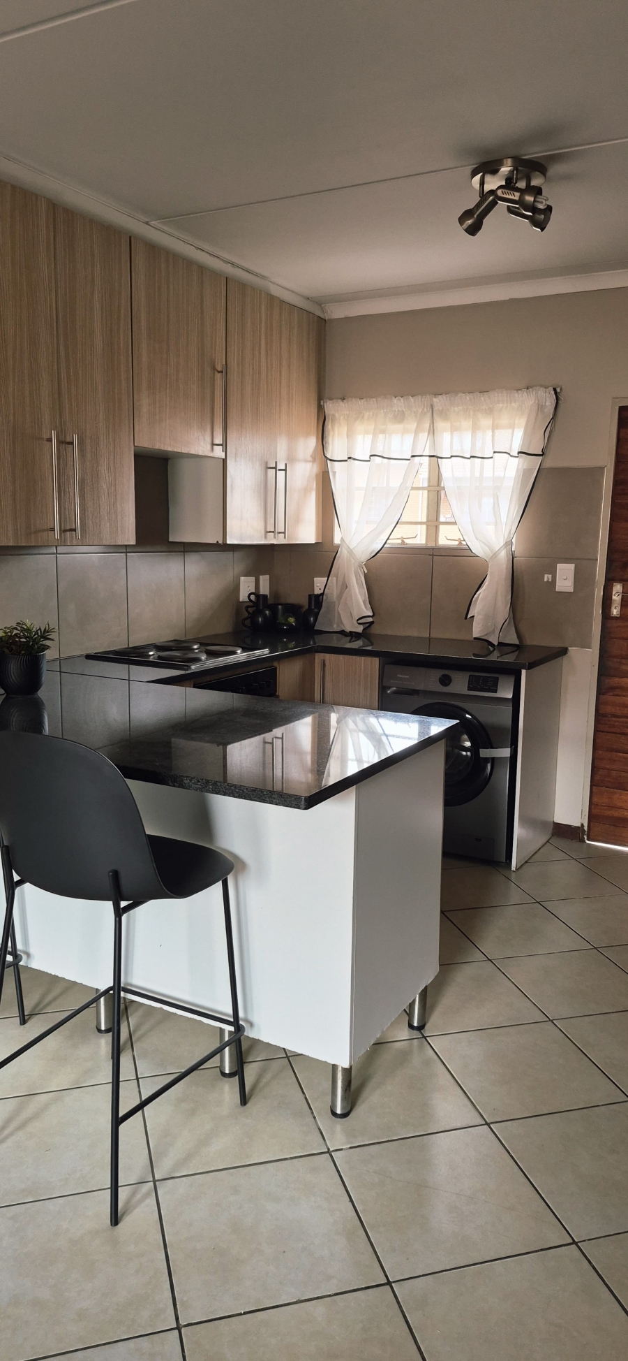 2 Bedroom Property for Sale in Noordwyk Gauteng
