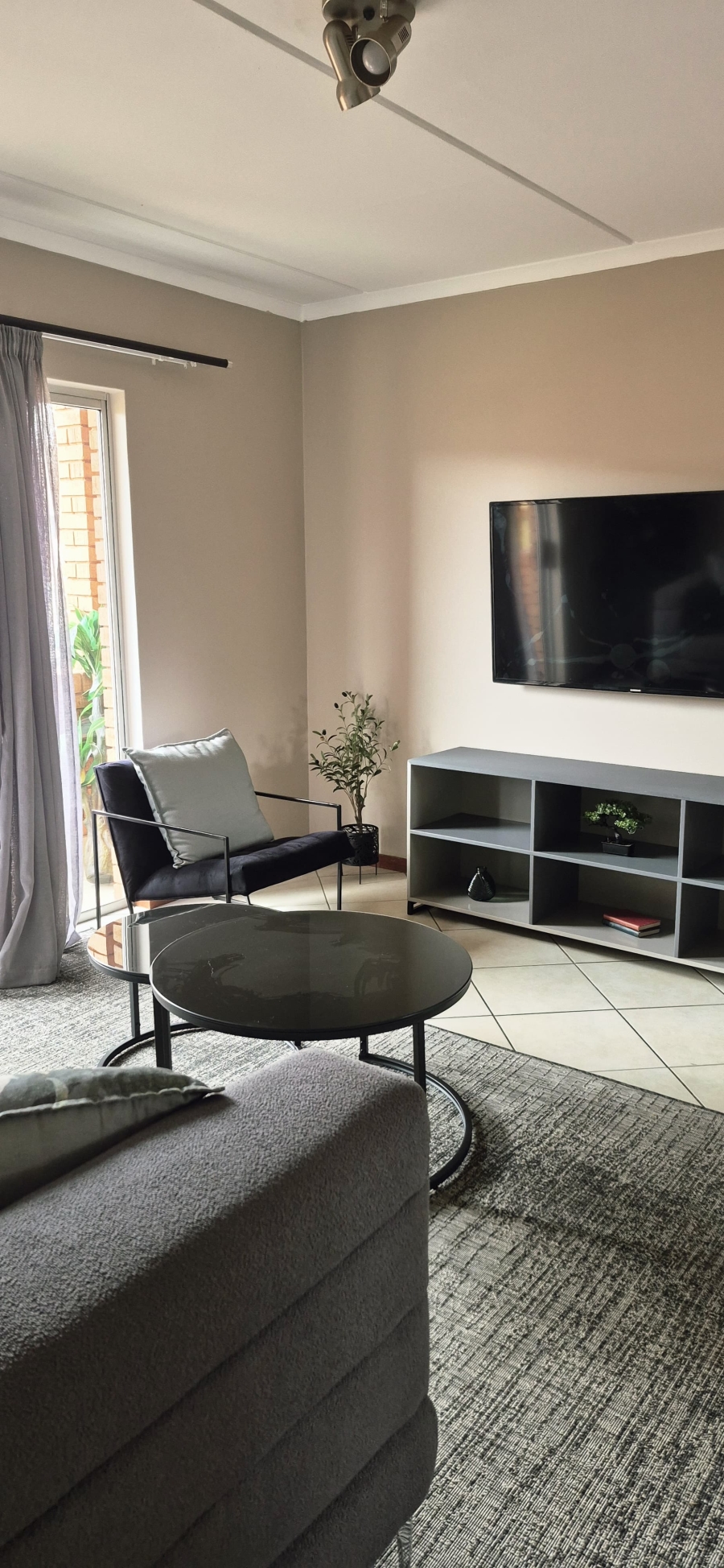 2 Bedroom Property for Sale in Noordwyk Gauteng