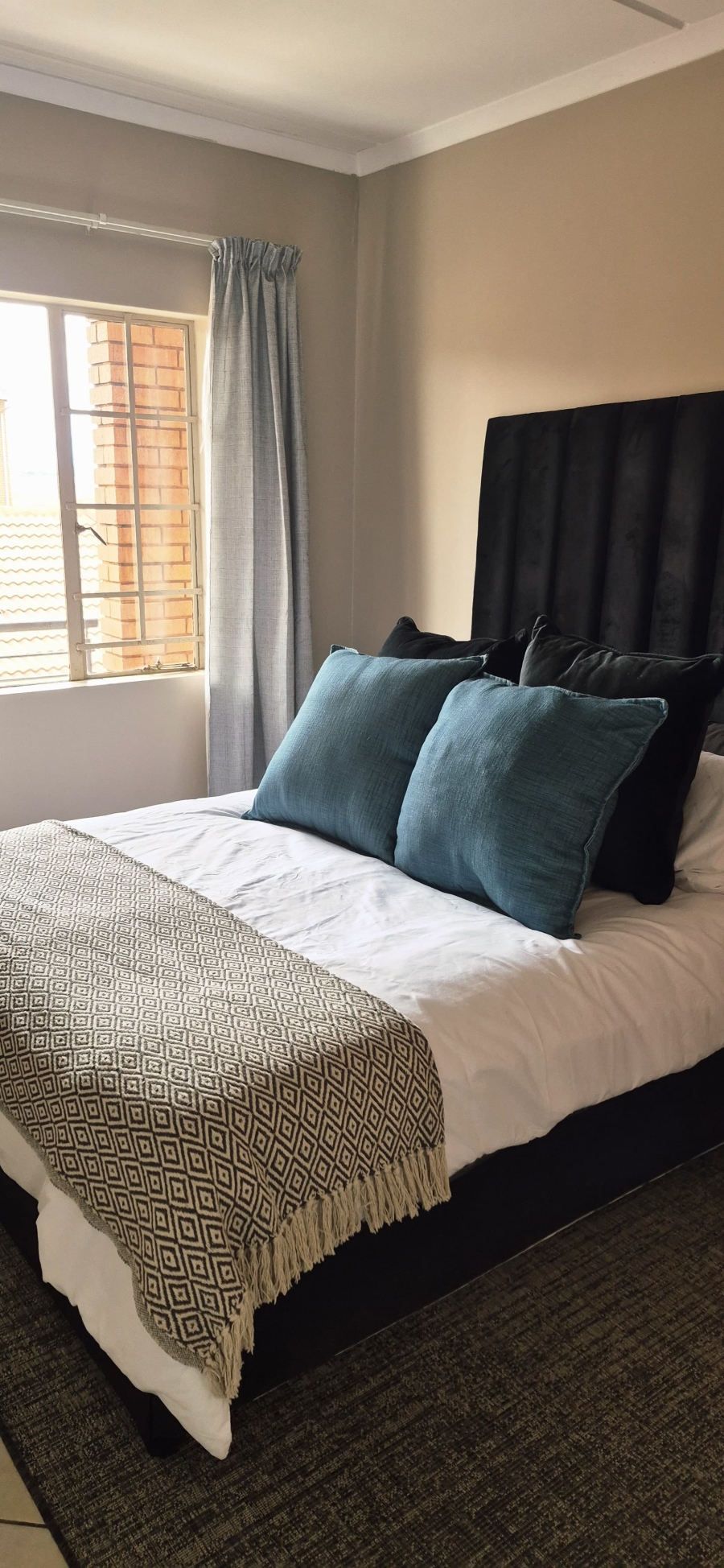 2 Bedroom Property for Sale in Noordwyk Gauteng