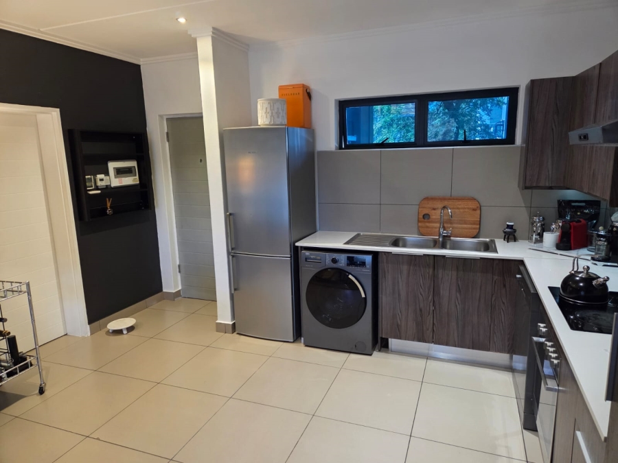 To Let 2 Bedroom Property for Rent in Morningside Gauteng