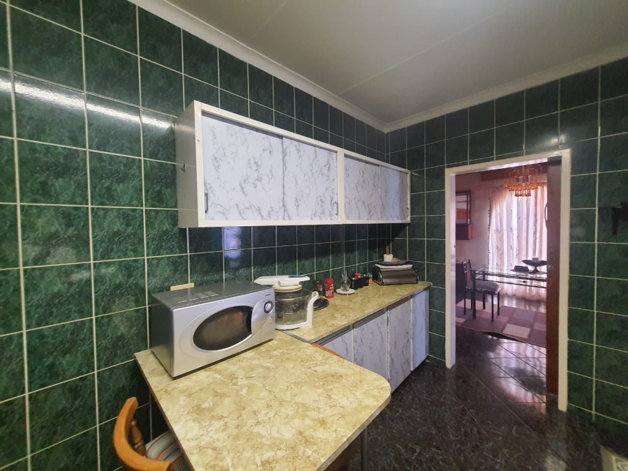 3 Bedroom Property for Sale in Vanderbijlpark SE 6 Gauteng