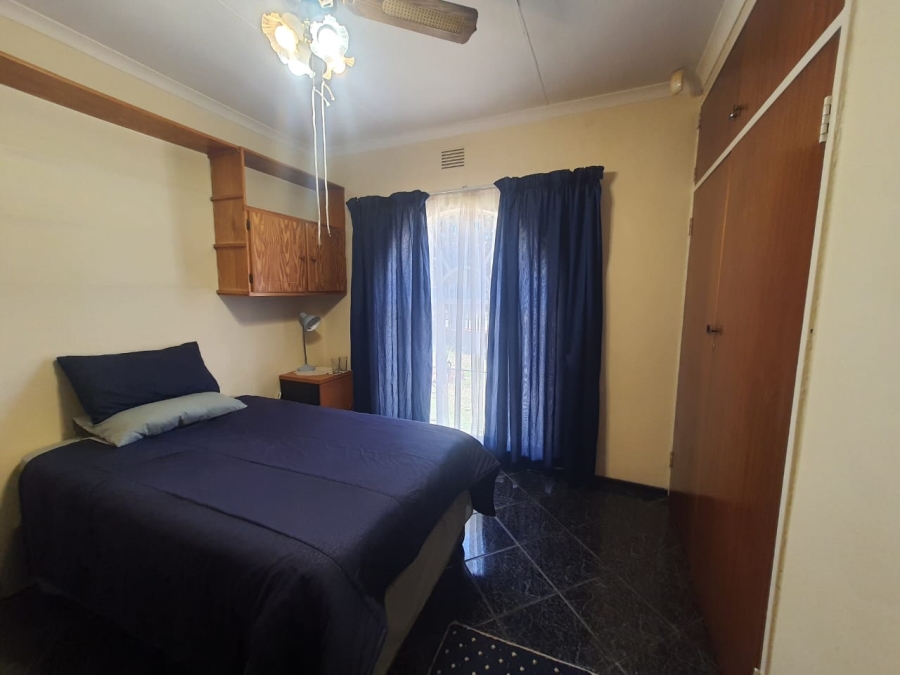 3 Bedroom Property for Sale in Vanderbijlpark SE 6 Gauteng