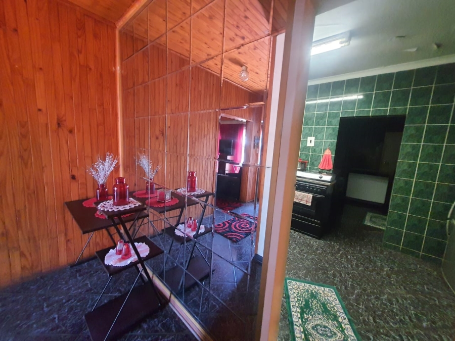 3 Bedroom Property for Sale in Vanderbijlpark SE 6 Gauteng