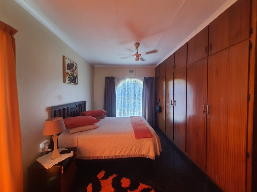 3 Bedroom Property for Sale in Vanderbijlpark SE 6 Gauteng
