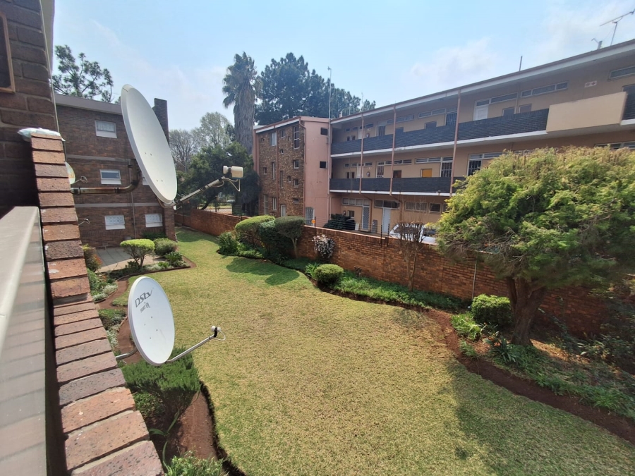 2 Bedroom Property for Sale in Three Rivers Gauteng