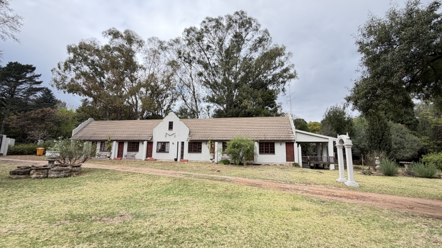 15 Bedroom Property for Sale in Fairlead Gauteng