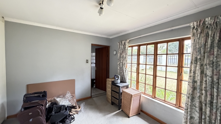 15 Bedroom Property for Sale in Fairlead Gauteng