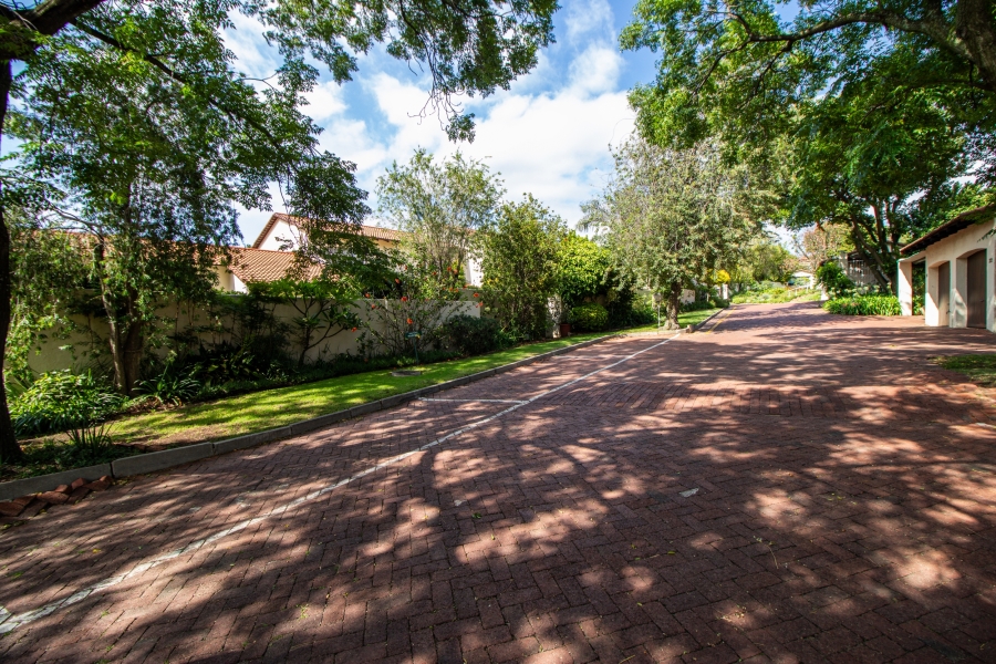 To Let 3 Bedroom Property for Rent in Strathavon Gauteng