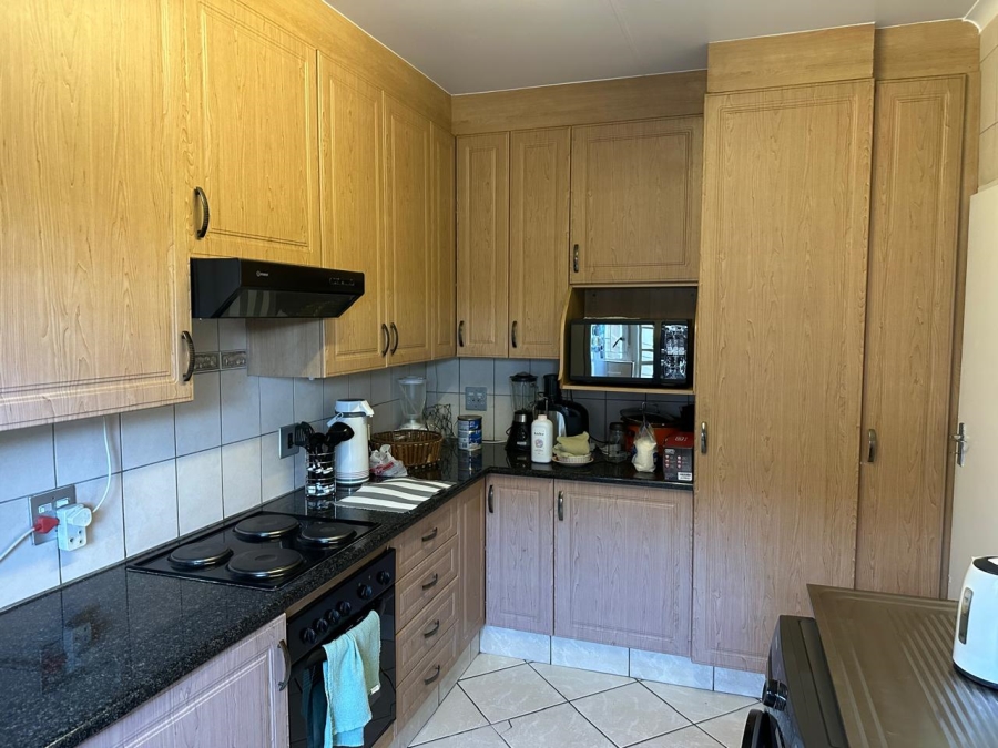 To Let 3 Bedroom Property for Rent in Strathavon Gauteng