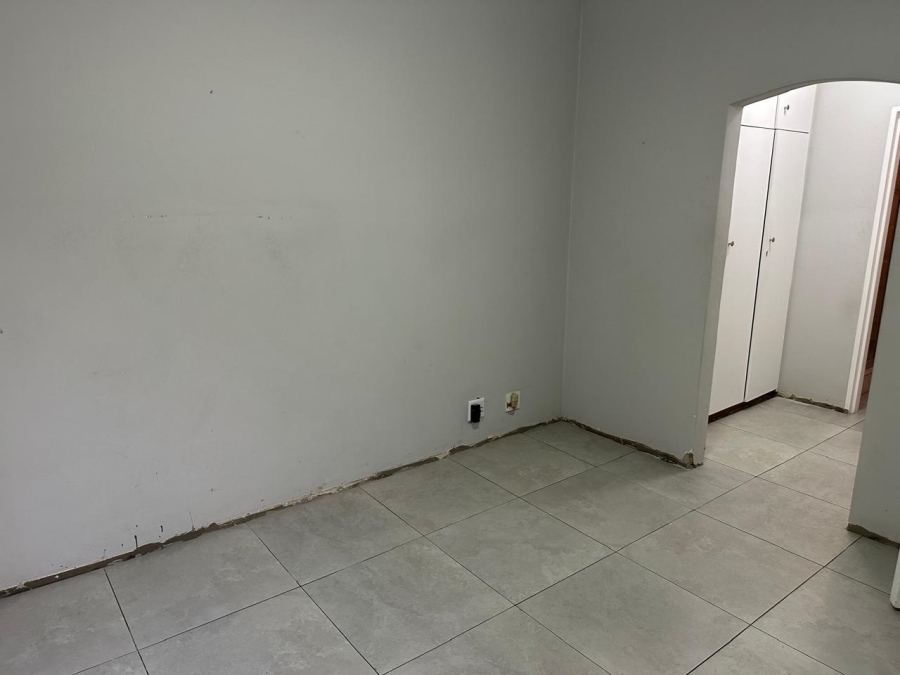 To Let 3 Bedroom Property for Rent in Strathavon Gauteng