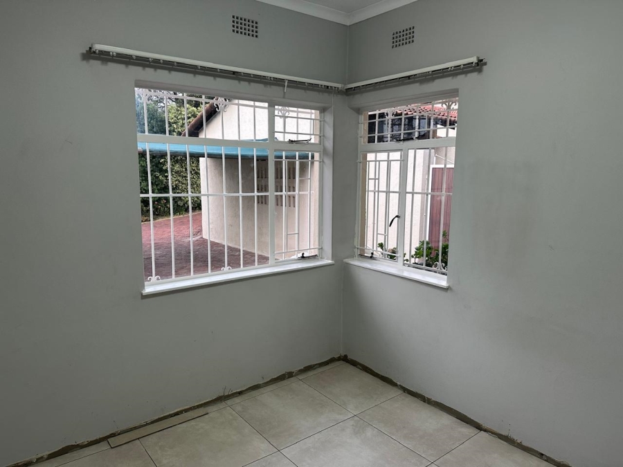 To Let 3 Bedroom Property for Rent in Strathavon Gauteng