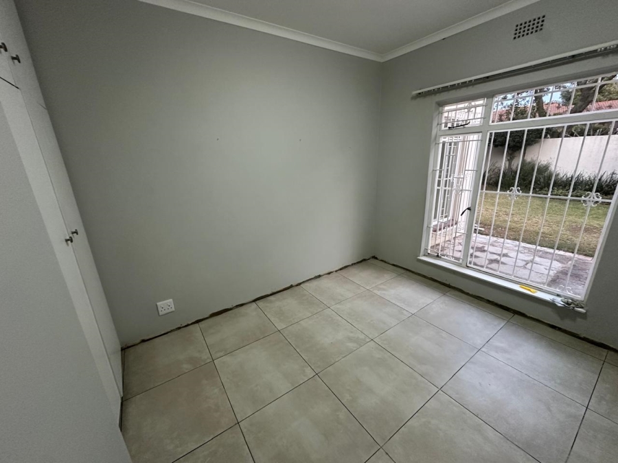 To Let 3 Bedroom Property for Rent in Strathavon Gauteng