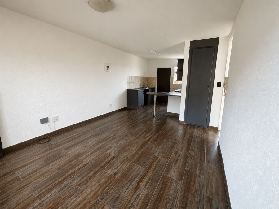 2 Bedroom Property for Sale in Kenleaf Gauteng