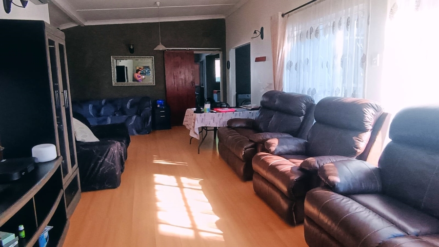 3 Bedroom Property for Sale in Risiville Gauteng