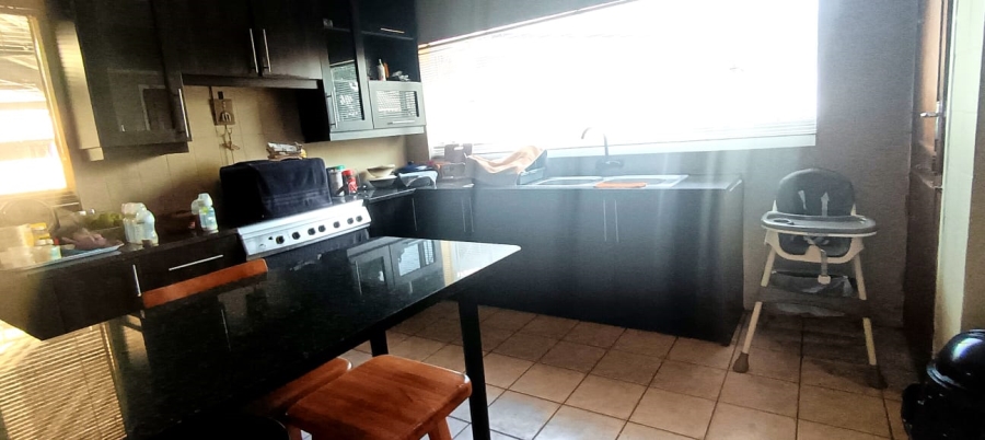 3 Bedroom Property for Sale in Risiville Gauteng