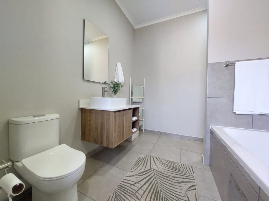 2 Bedroom Property for Sale in Rietvalleirand Gauteng