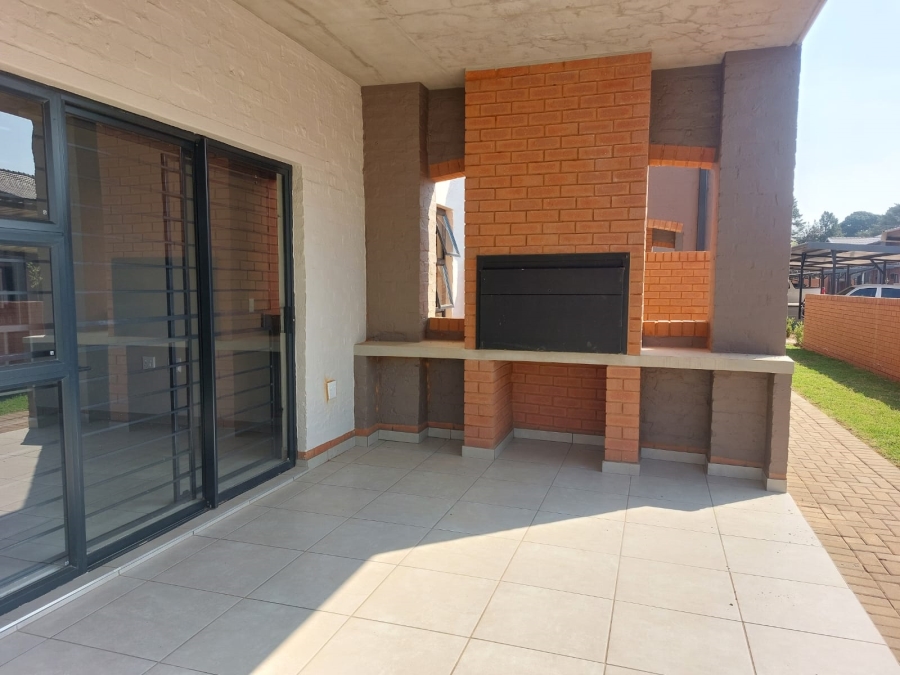 2 Bedroom Property for Sale in Rietvalleirand Gauteng