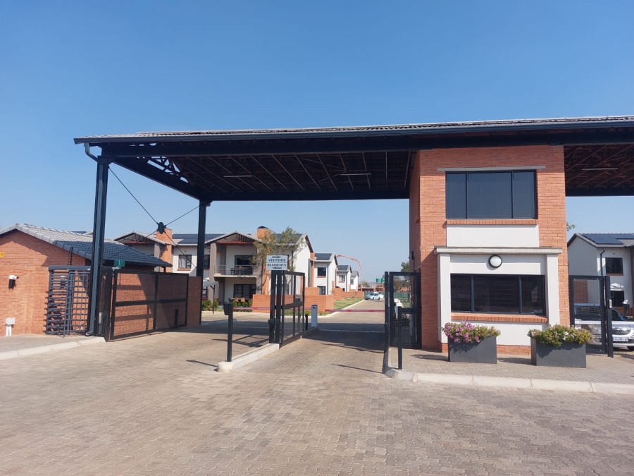 2 Bedroom Property for Sale in Rietvalleirand Gauteng