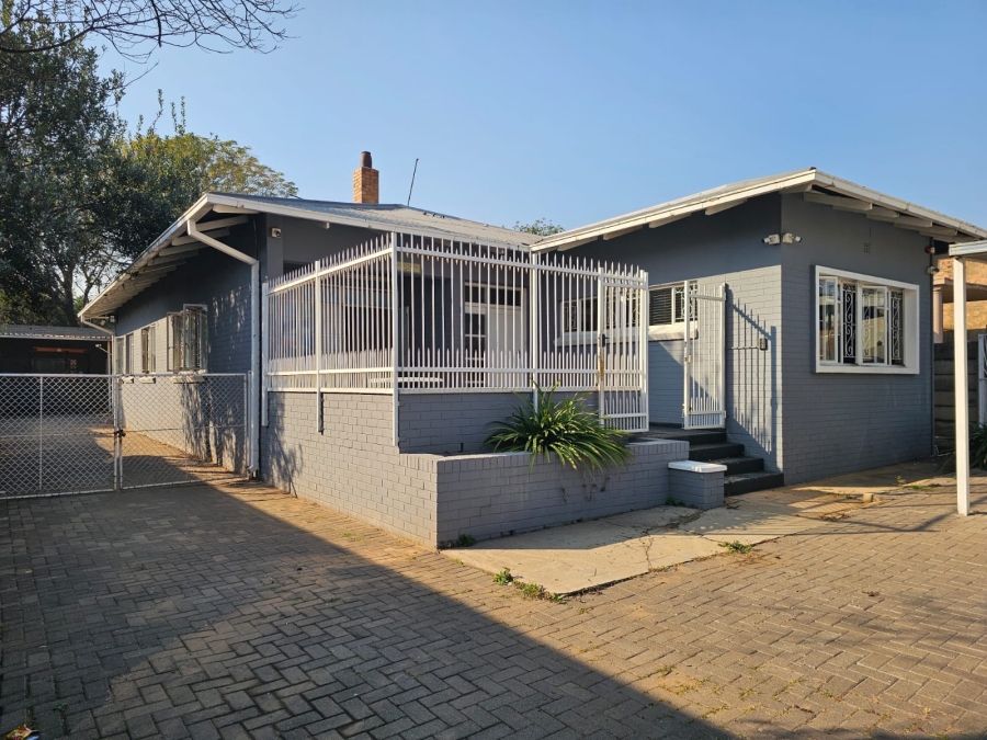 To Let Commercial Property for Rent in Capital Park Gauteng