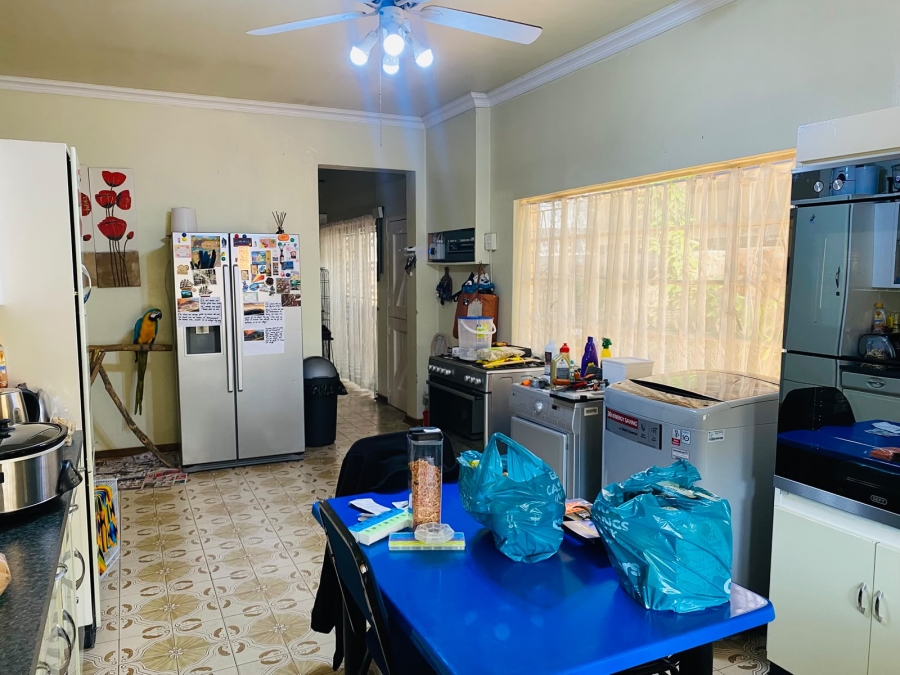 4 Bedroom Property for Sale in Pretoria Gardens Gauteng