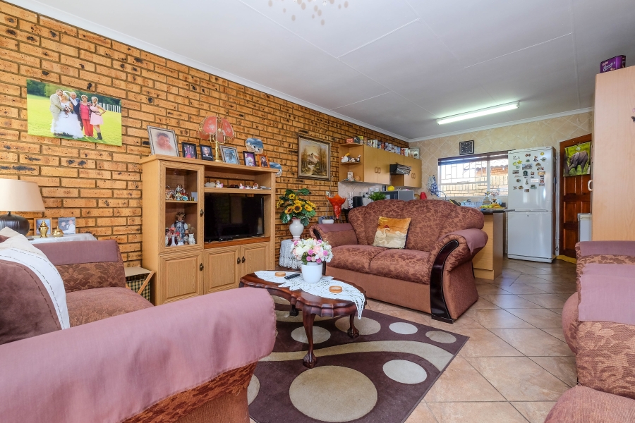 3 Bedroom Property for Sale in Rangeview Gauteng