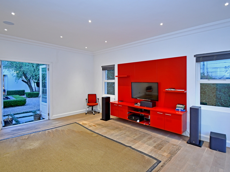 6 Bedroom Property for Sale in Bryanston Gauteng