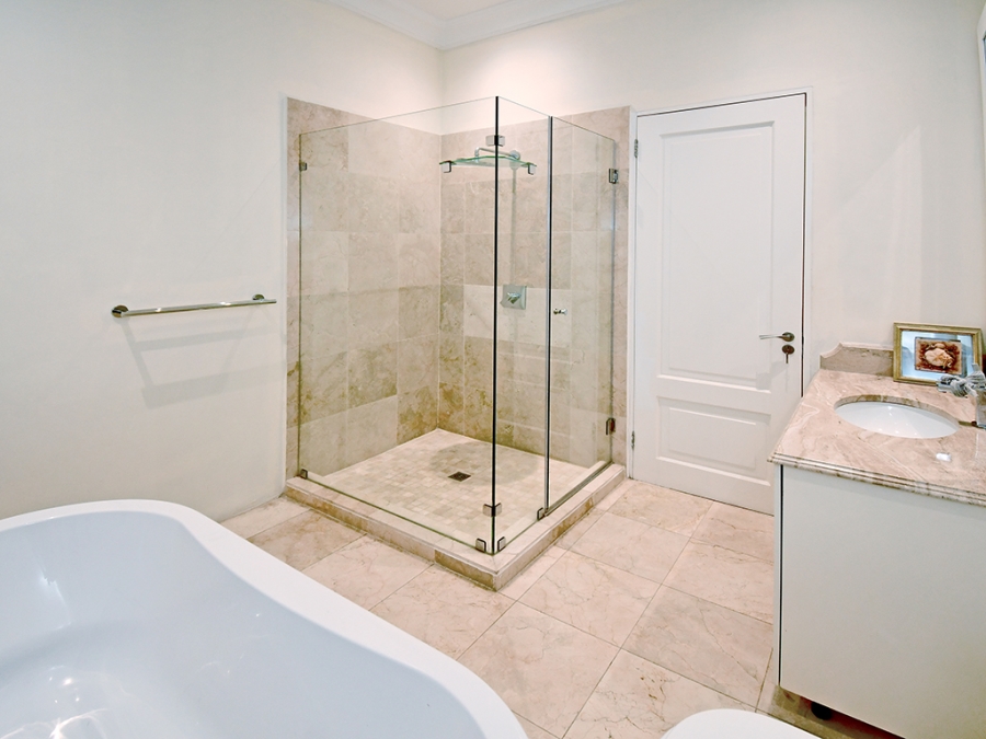 6 Bedroom Property for Sale in Bryanston Gauteng