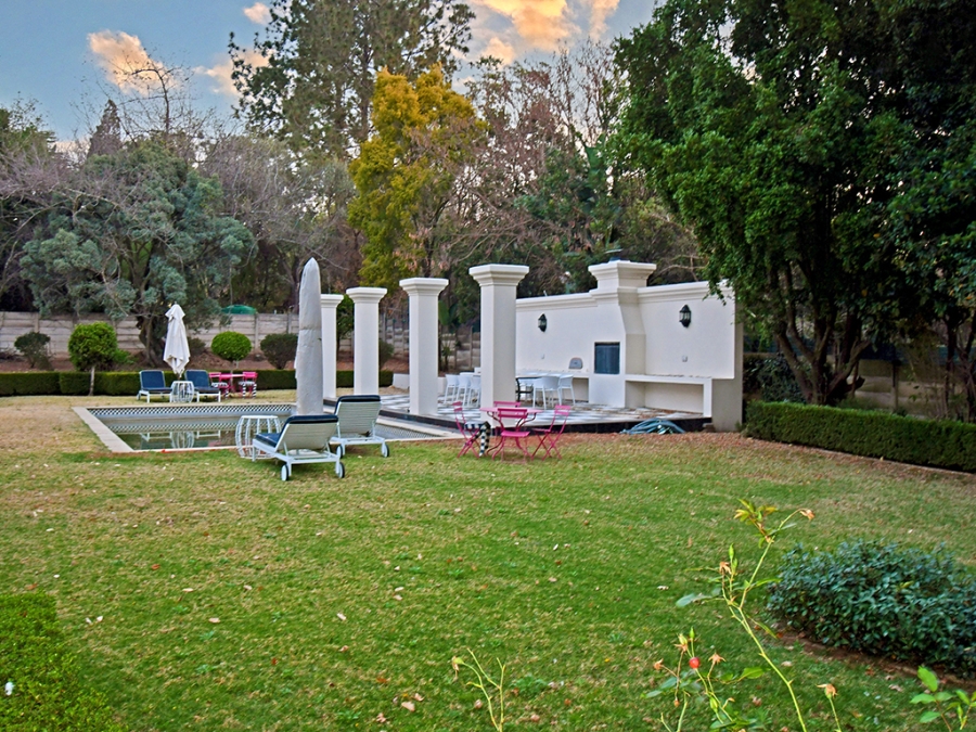 6 Bedroom Property for Sale in Bryanston Gauteng
