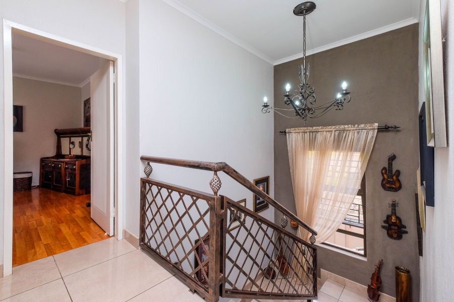 3 Bedroom Property for Sale in Noordheuwel Gauteng