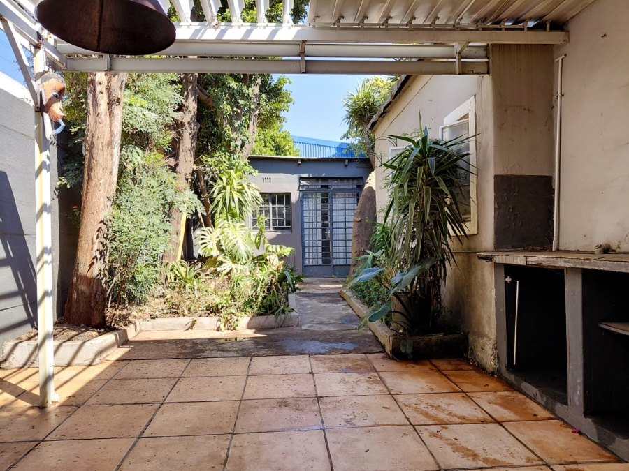 2 Bedroom Property for Sale in Westdene Gauteng