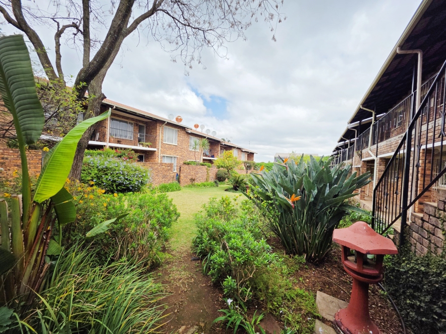 2 Bedroom Property for Sale in Ferndale Gauteng