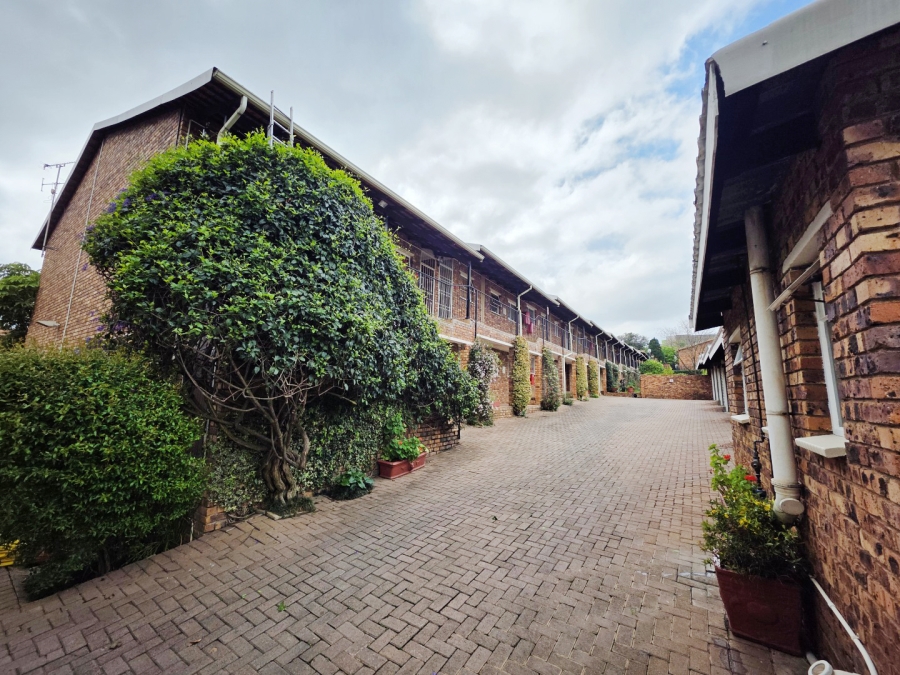 2 Bedroom Property for Sale in Ferndale Gauteng