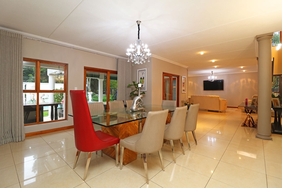 4 Bedroom Property for Sale in Vandia Grove Gauteng