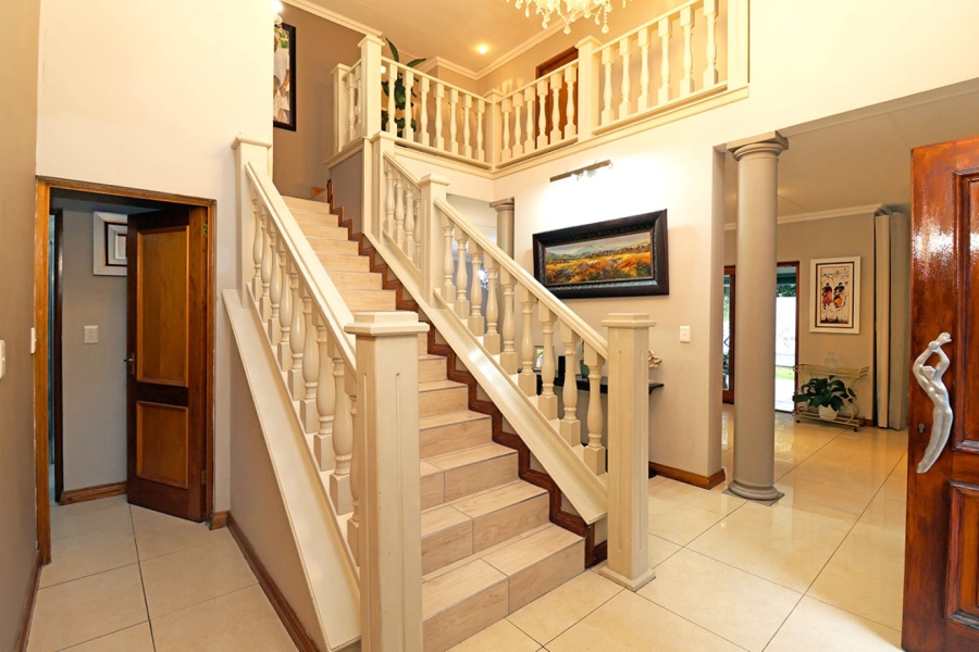 4 Bedroom Property for Sale in Vandia Grove Gauteng