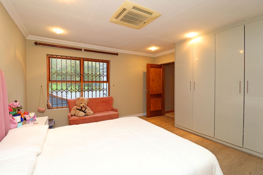4 Bedroom Property for Sale in Vandia Grove Gauteng