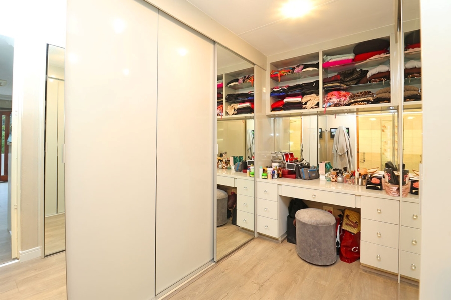4 Bedroom Property for Sale in Vandia Grove Gauteng