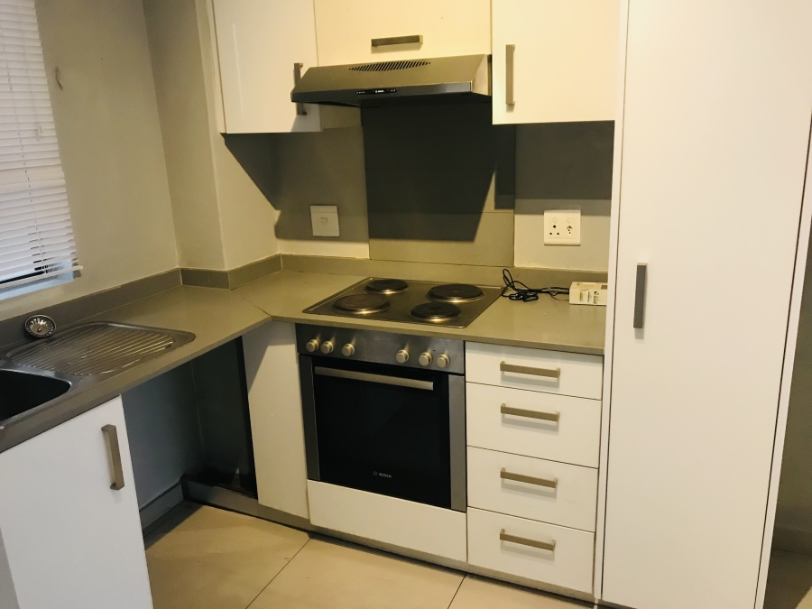 To Let 2 Bedroom Property for Rent in North Riding Gauteng