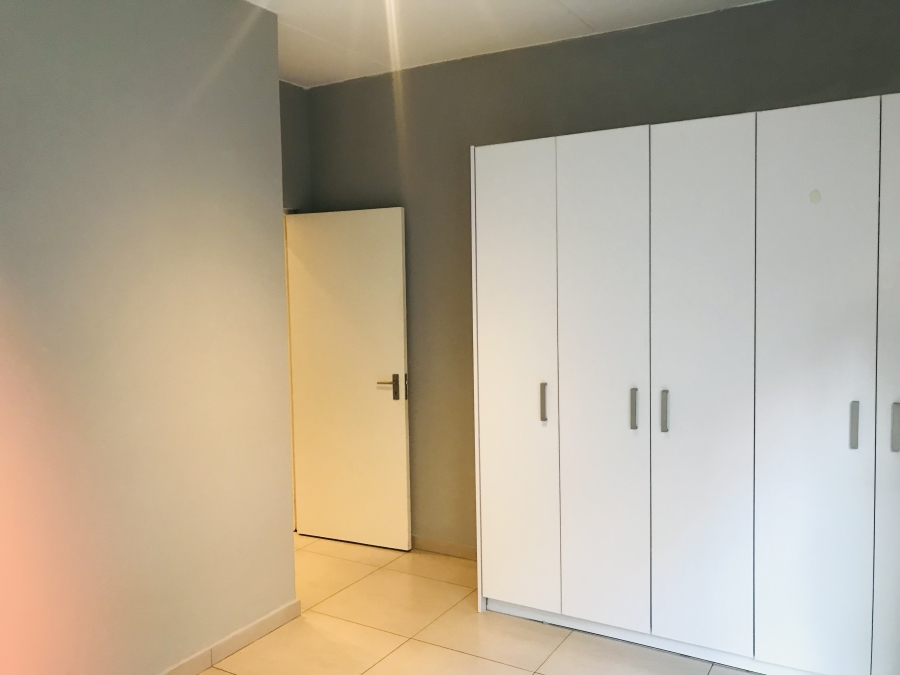 To Let 2 Bedroom Property for Rent in North Riding Gauteng
