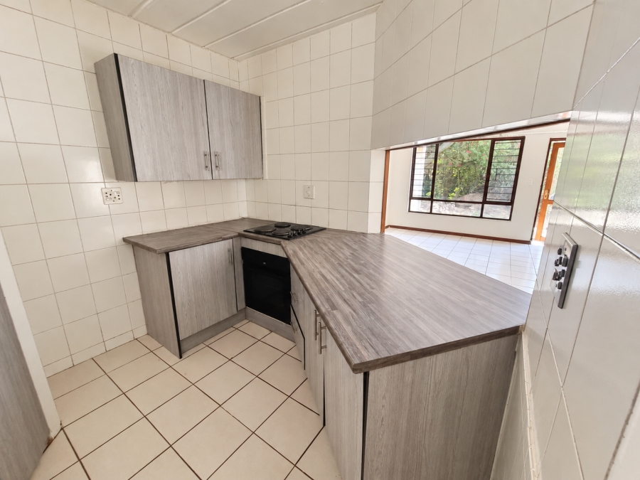 To Let 3 Bedroom Property for Rent in Bloubosrand Gauteng