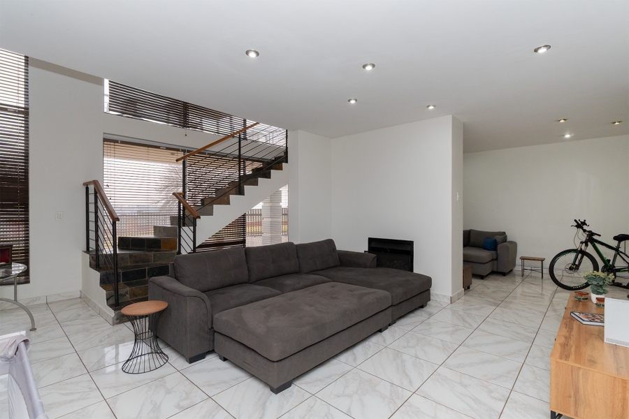 4 Bedroom Property for Sale in Rynfield Gauteng