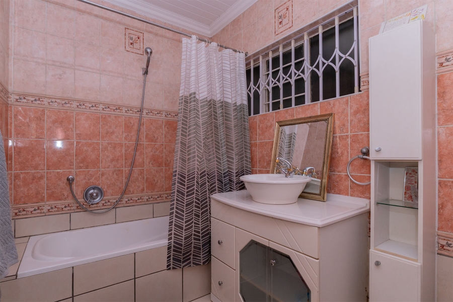 4 Bedroom Property for Sale in Rynfield Gauteng